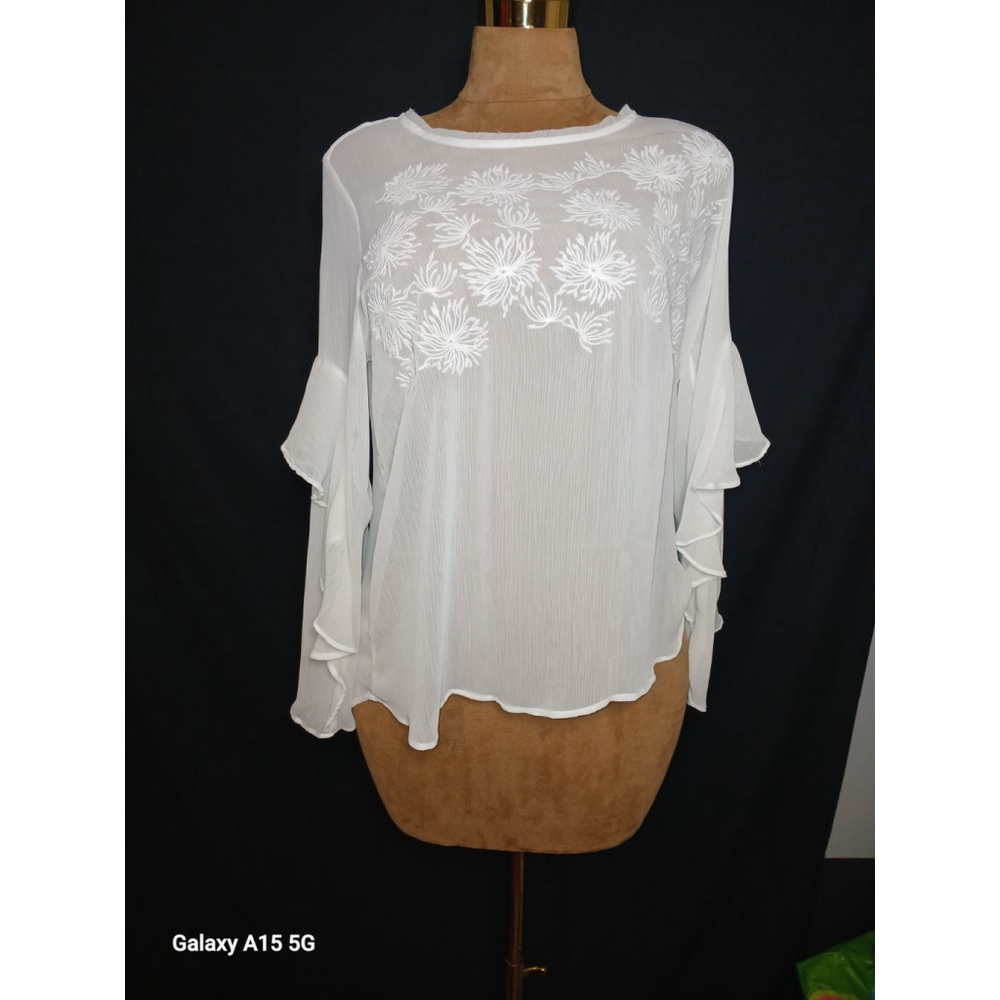 Beautiful Simply Vera Blouse Size Xl